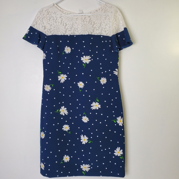 Karl Lagerfeld Paris Floral Lace Dress - Picture 2 of 9